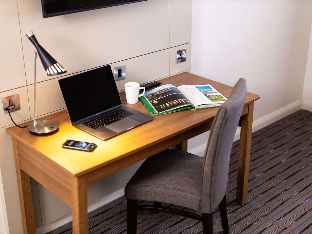 Hotel Ibis Riverside 3*