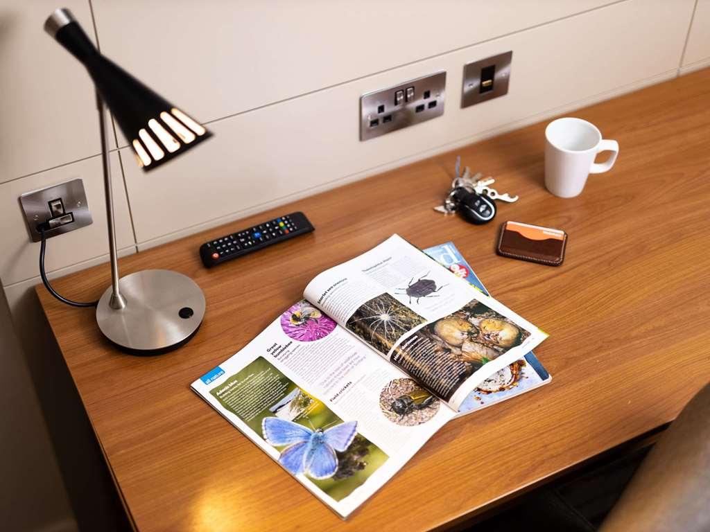 Ibis Riverside 3*
